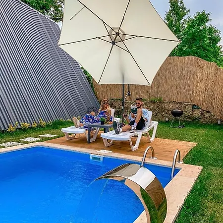 ロッジ Bungalovca *